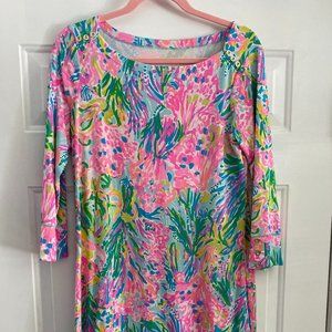 Lilly Pulitzer UPF 50+ Sophie Dress - Pattern "Fan Sea"  Medium